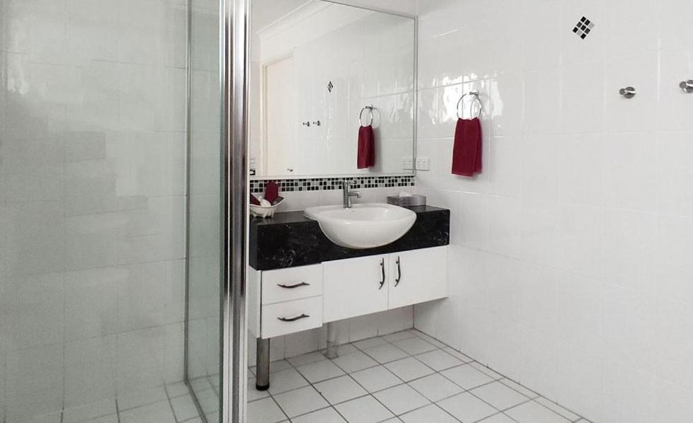 Motel Myall Dalby Kültér fotó