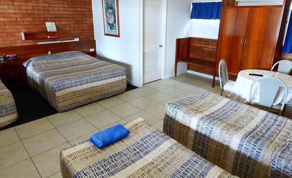 Motel Myall Dalby Kültér fotó