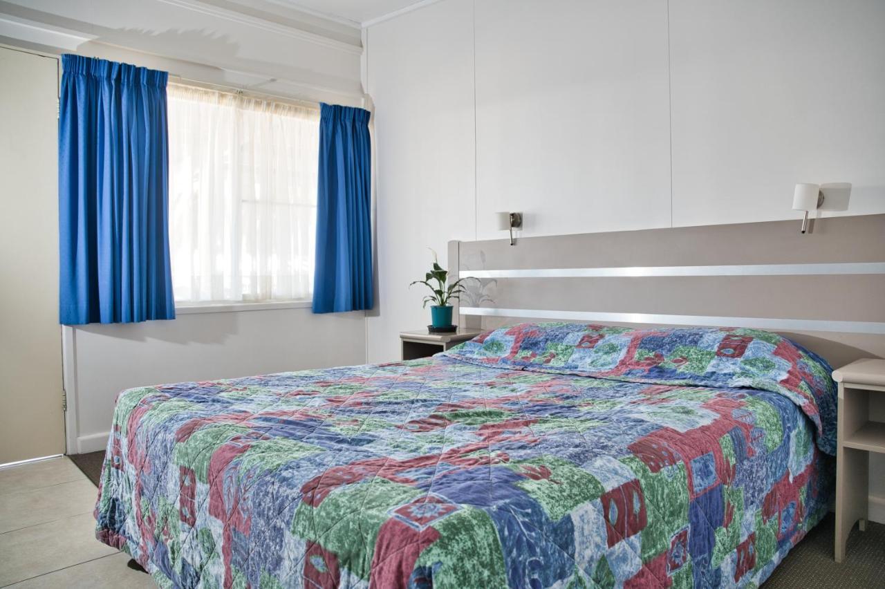 Motel Myall Dalby Kültér fotó