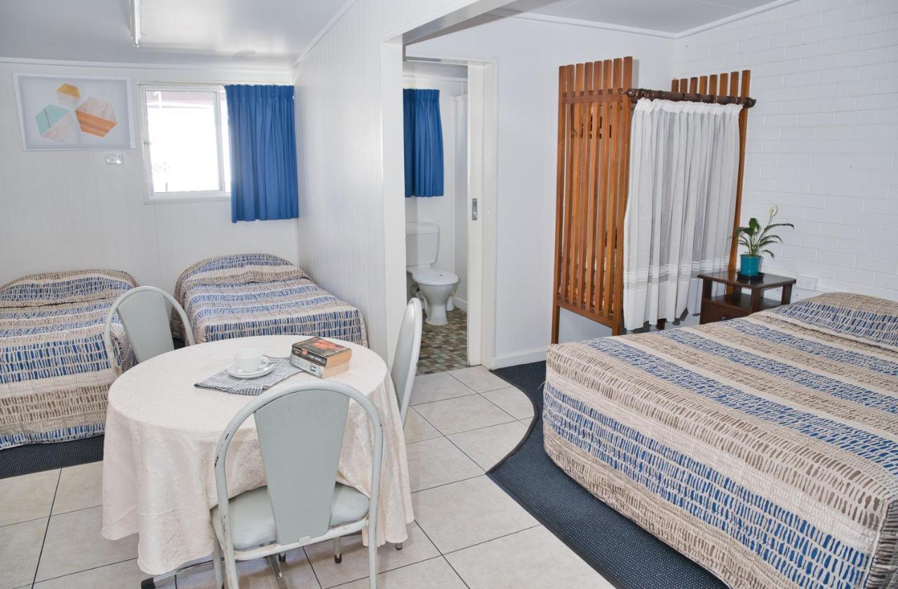 Motel Myall Dalby Kültér fotó