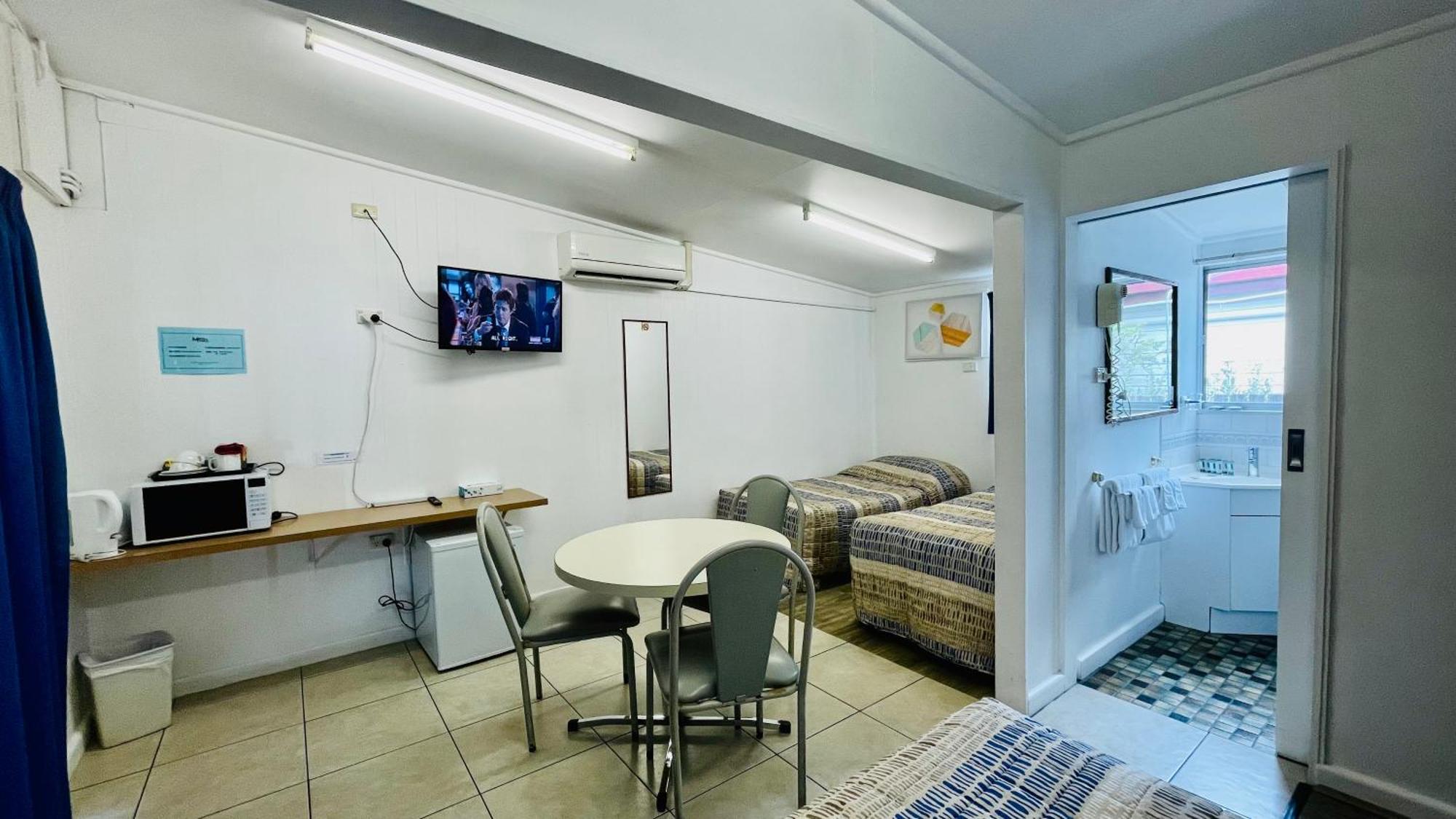 Motel Myall Dalby Kültér fotó